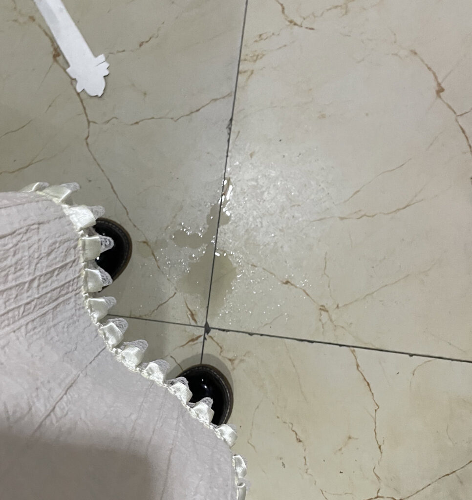 9DAFF9F4-DD5C-4948-BB9F-A78E7DD9AD1E