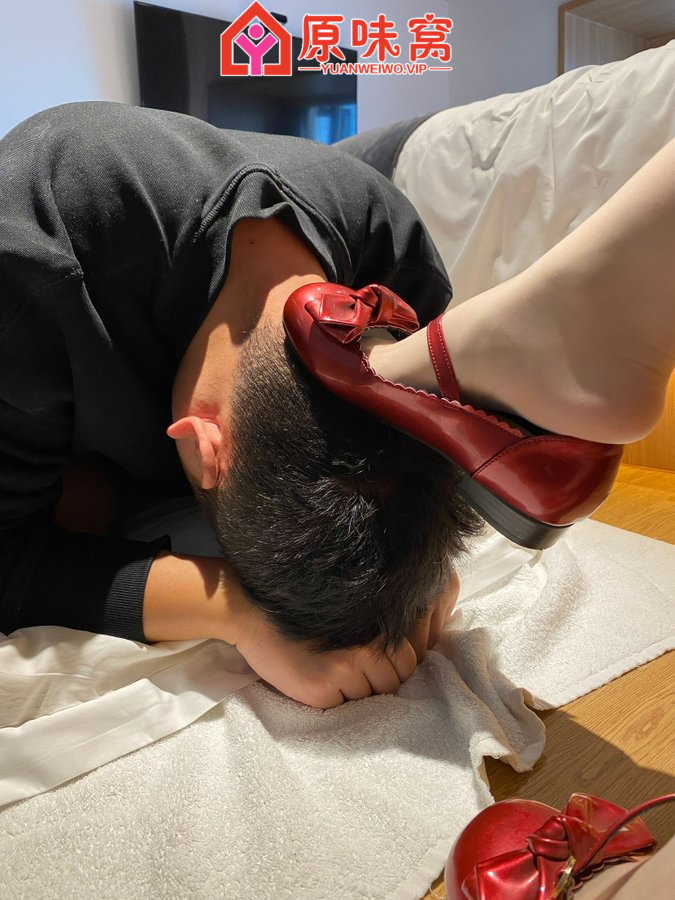 S主御姐 能拜倒在女王姐姐的脚下吗 快来被虐-原味窝