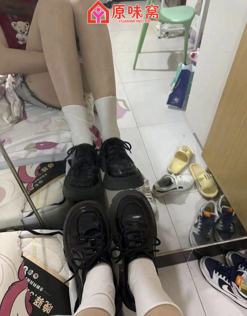 B7220BD9-5650-4124-8344-FEA2B3314251