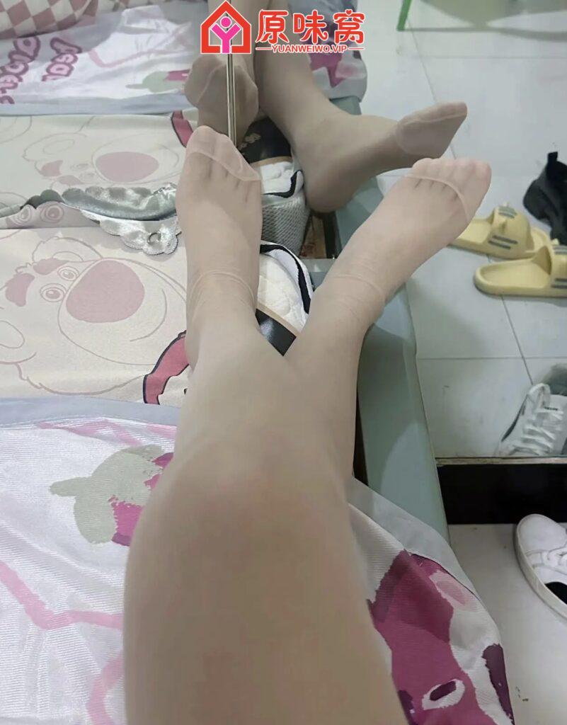 B9014C88-320D-4D4A-8465-83C0D1662FF3