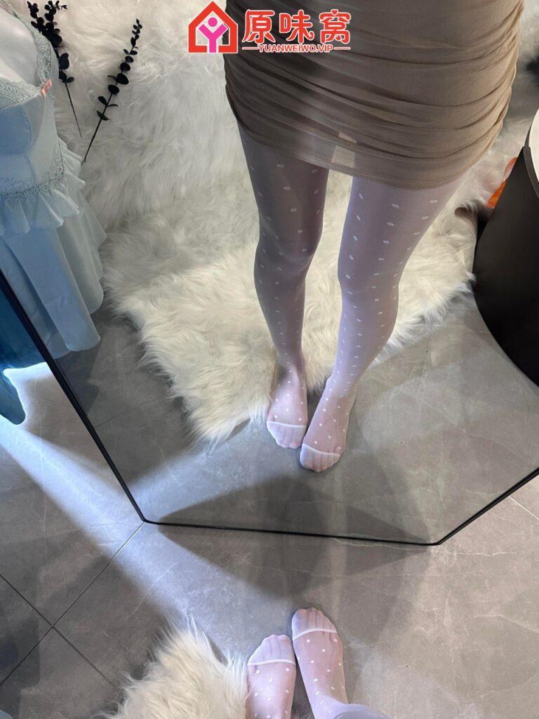 在姐姐的黑丝美腿高跟鞋底下 你能坚持多久啊-原味袜子小窝-原味窝官方-原味窝