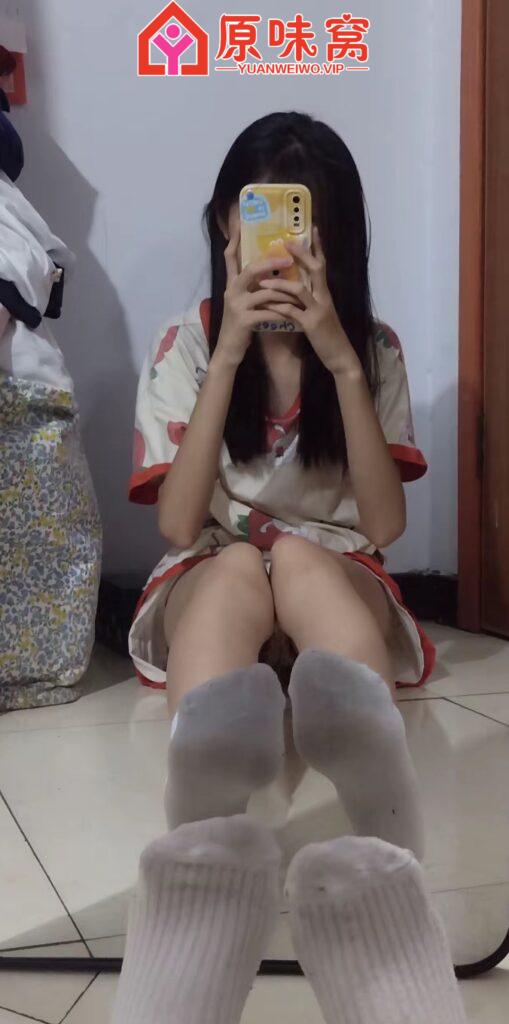 飞机:Ee2236 女王姐姐 馆长已验 微信:cxmeey-圣水爱液黄金重口专区小窝-原味窝官方-原味窝