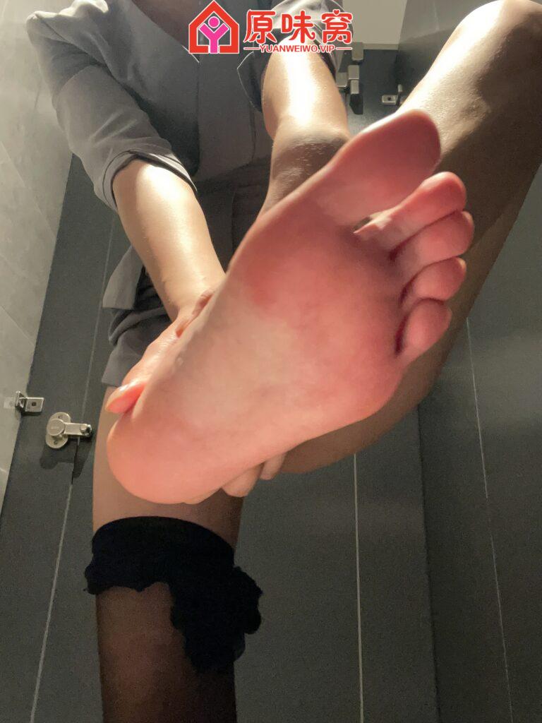 站长担保 通勤款的内内和丝袜味道超级棒啊 QQ 3795766440-原味袜子小窝-原味窝官方-原味窝
