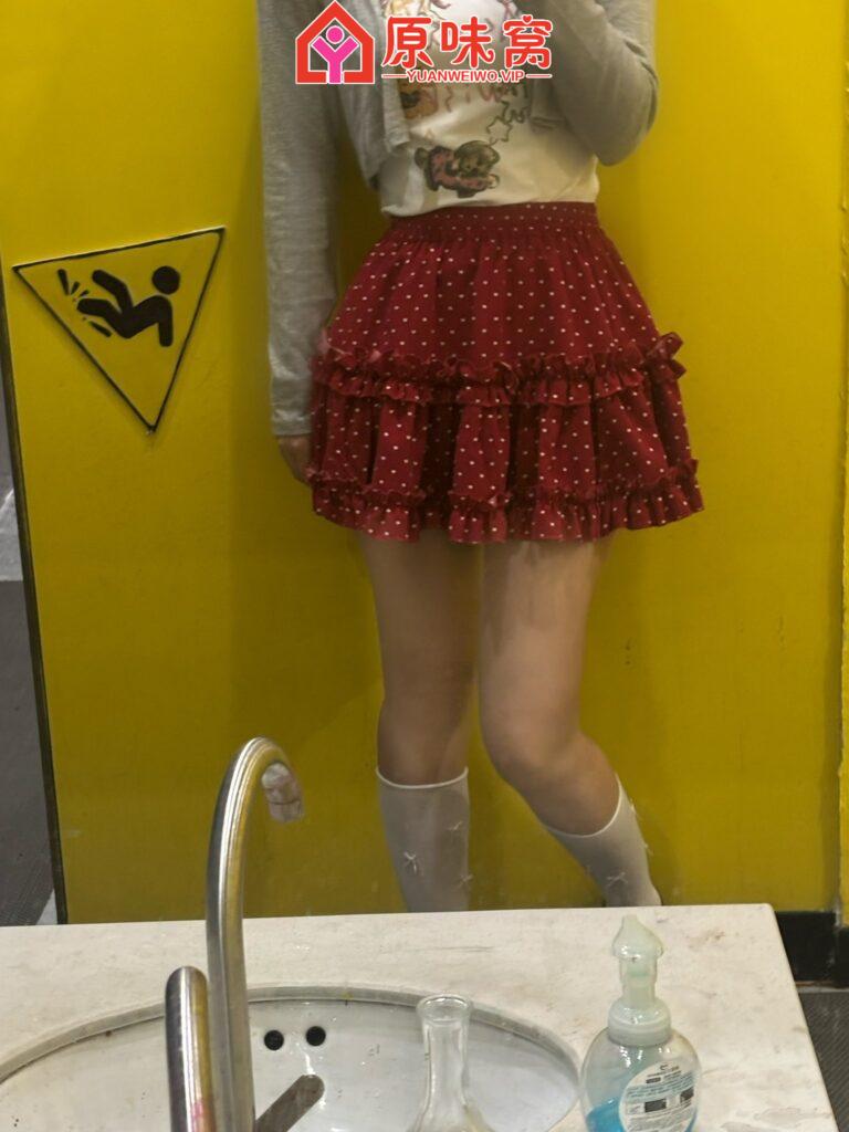 站长已验，女大微信eeeykkt-原味袜子小窝-原味窝官方-原味窝