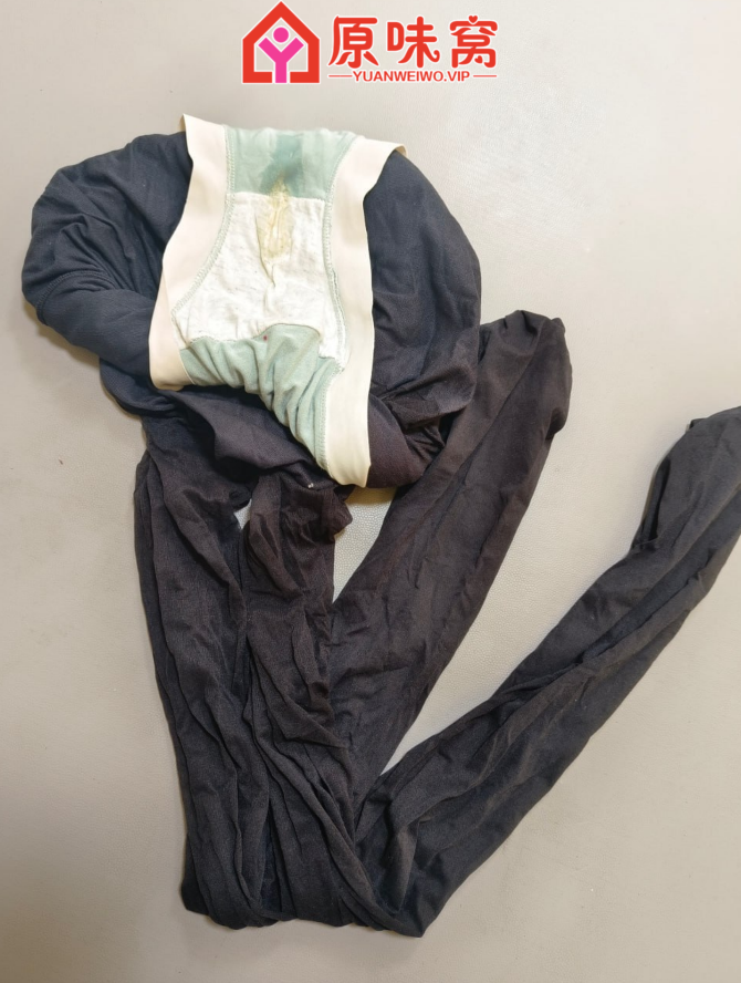 【站长推荐】原汁内裤与酸臭袜子~~-圣水爱液黄金重口专区小窝-原味窝官方-原味窝