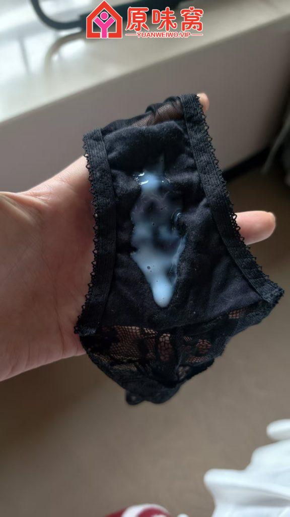 我的小狗还不快来把姐姐的味道带回家QQ：3134366324 - 原味窝-原味袜子小窝-原味窝官方-原味窝