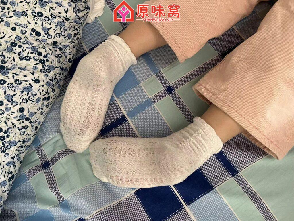 HUF_KFObYAAhUb3